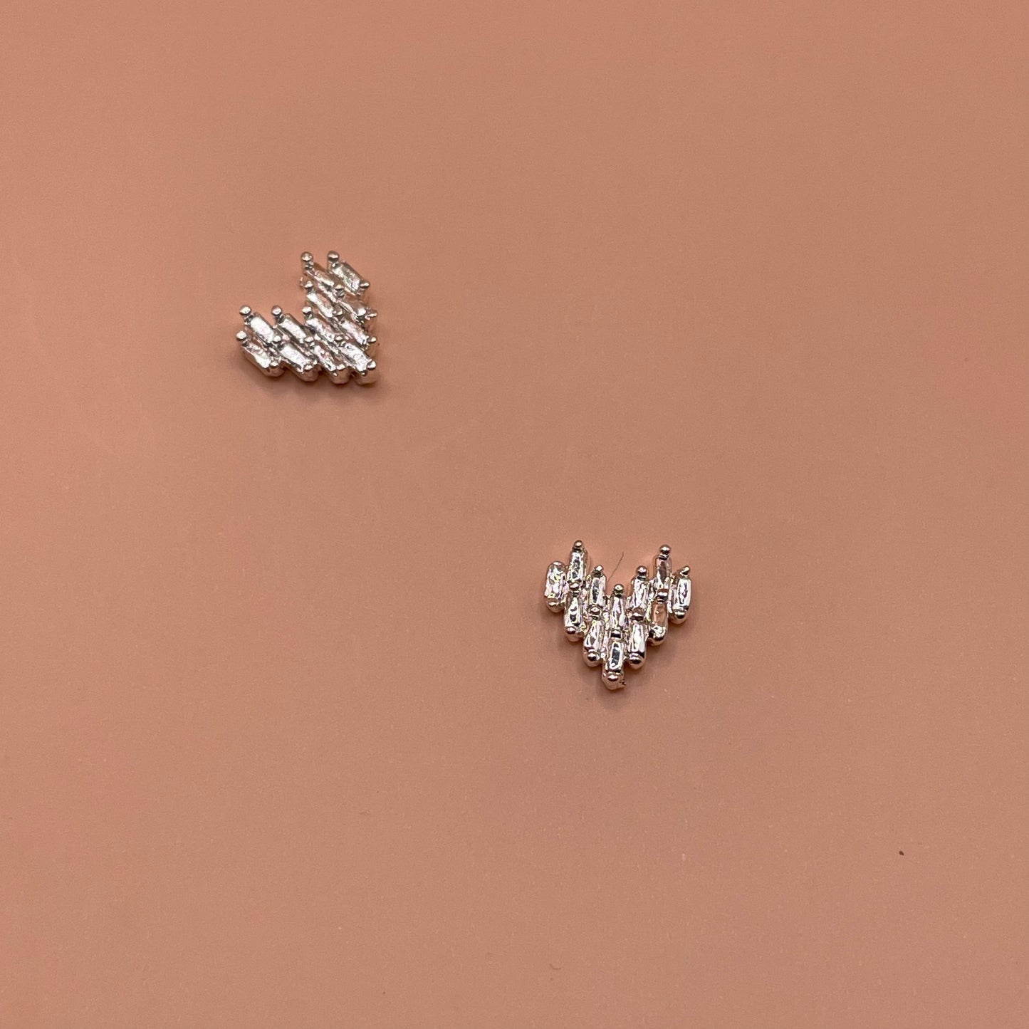 Silver Heart Charm L116